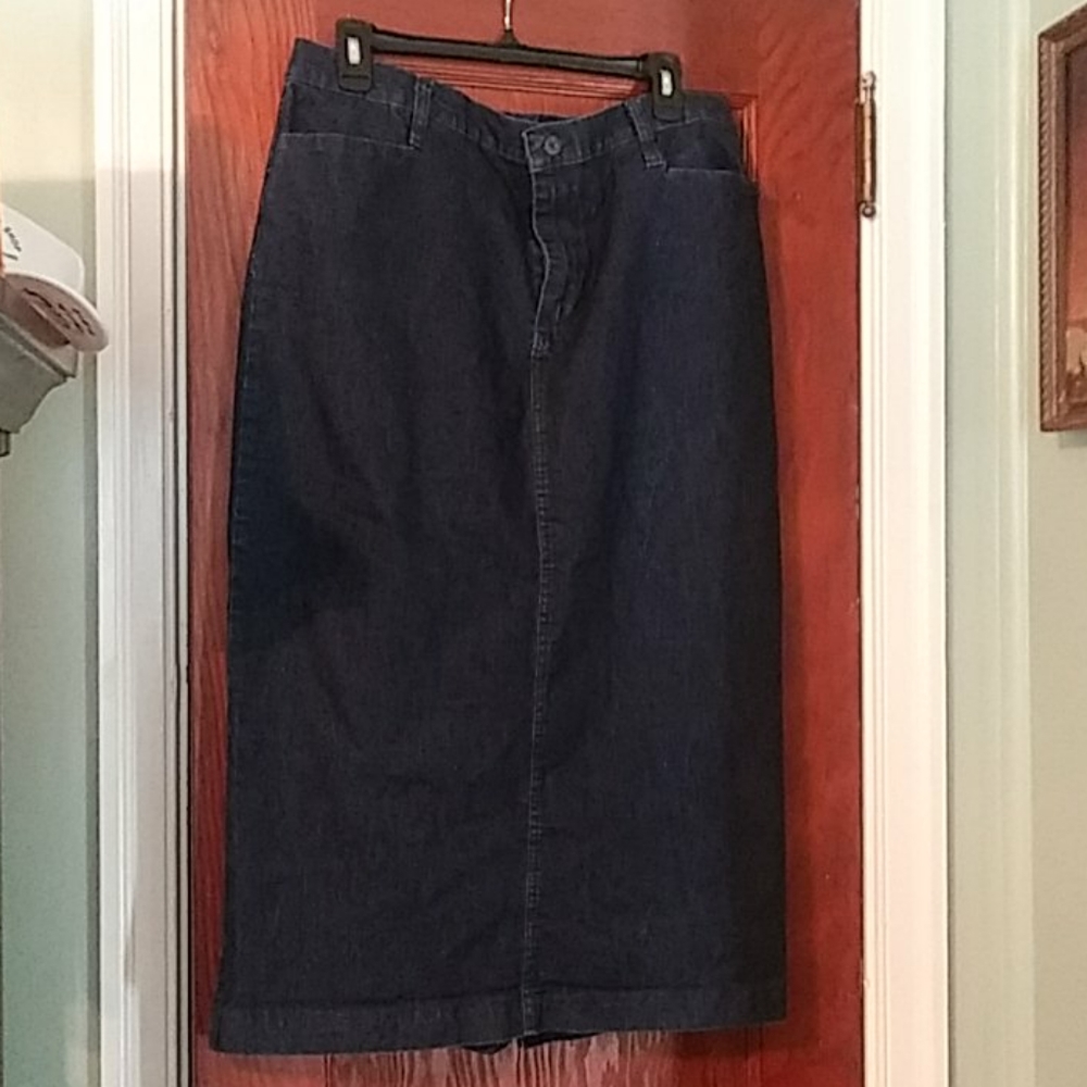 Womens skirt
